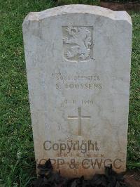 Dar Es Salaam War Cemetery - Toossens, S